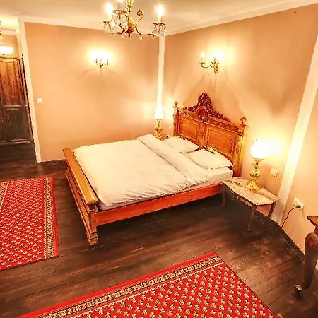 Evmolpia فندق 3*